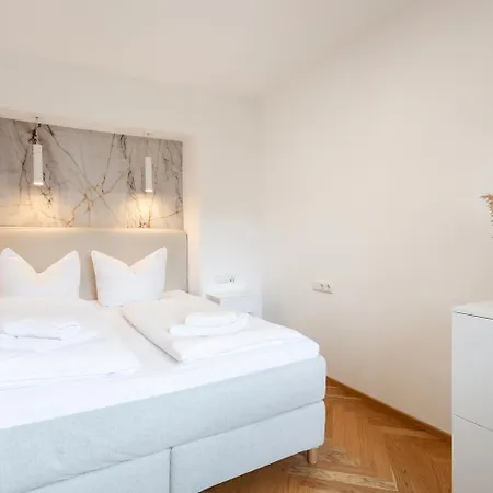 Daire Mit Balkon & Parkplatz Im Zentrum