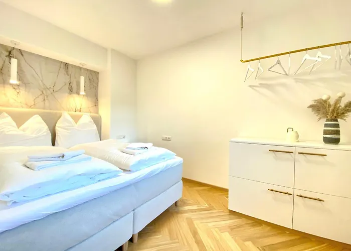 Appartement Mit Balkon & Parkplatz Im Zentrum Füssen