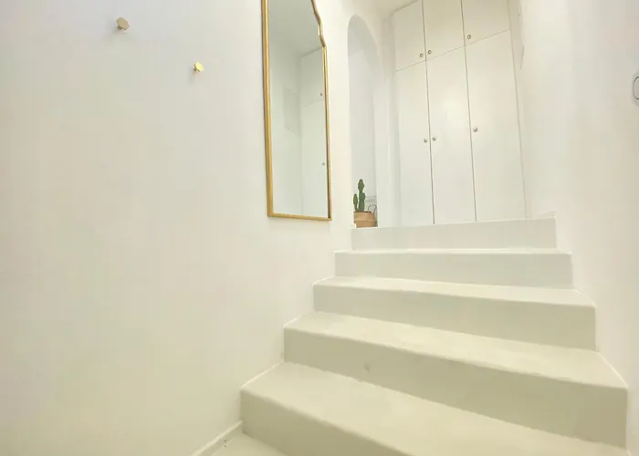 Appartement Mit Balkon & Parkplatz Im Zentrum