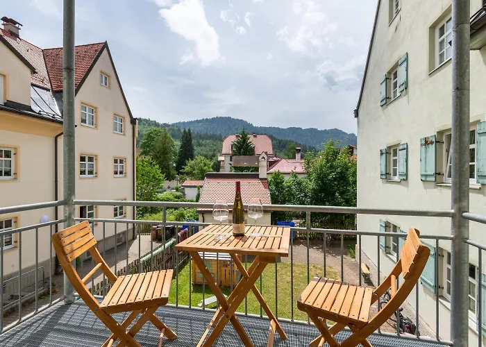 Mit Balkon & Parkplatz Im Zentrum Apartamento Füssen